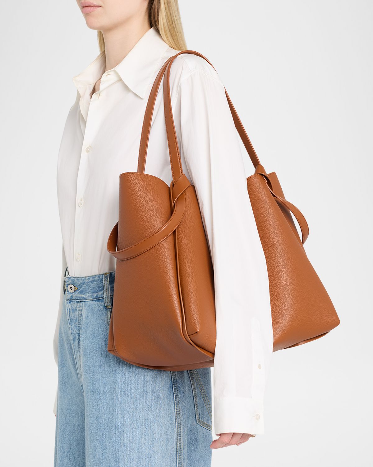 Christian Louboutin Bettina Large Leather Tote Bag | Thumbnail 12