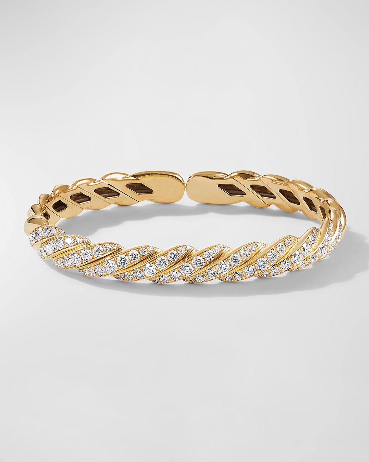 David Yurman Sculpted Cable Flex Bracelet with Diamonds in 18K Yellow Gold/7.8mm