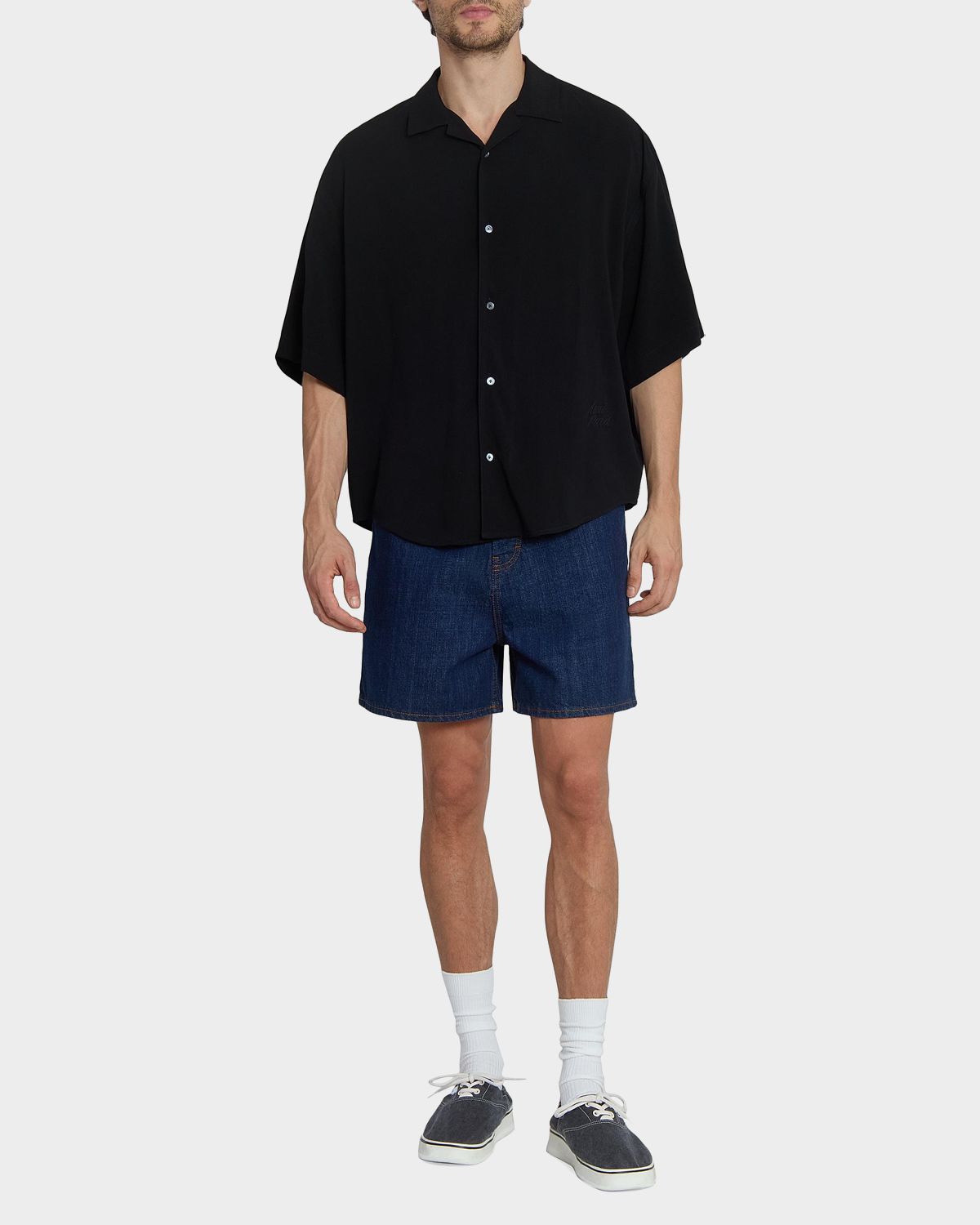 Ami Paris Men 's Embroidered  Boxy-Fit Viscose Short-Sleeve Shirt