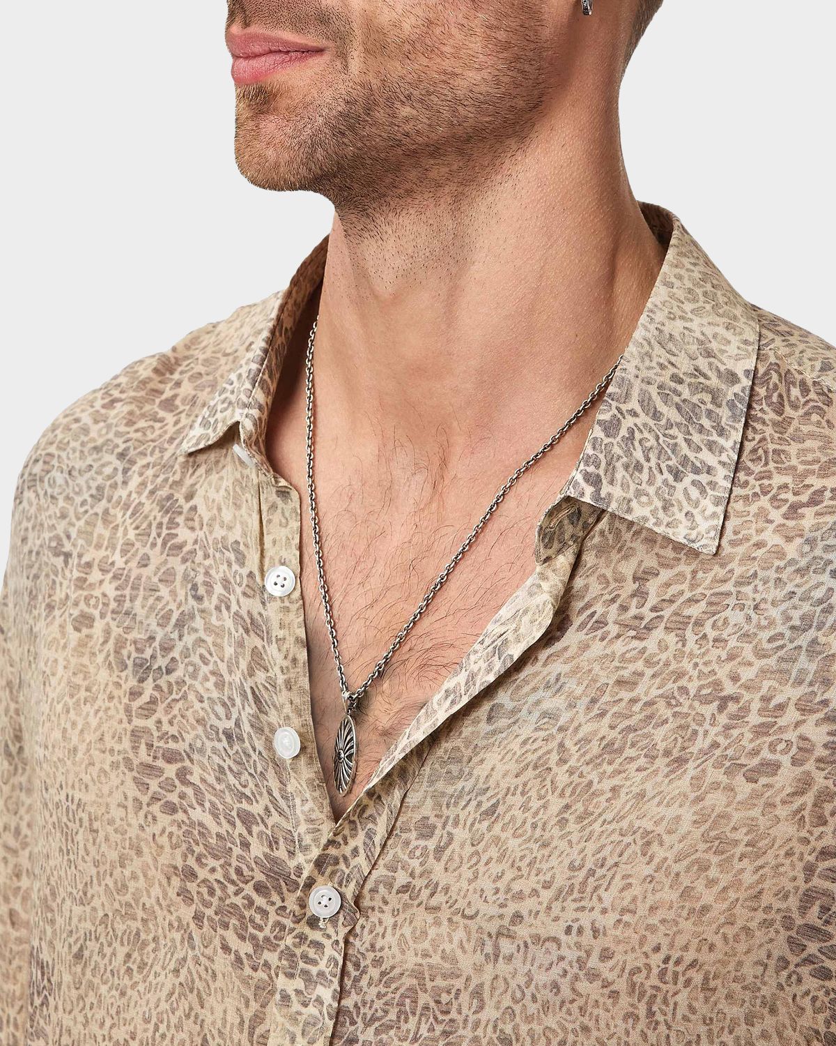 John Varvatos Men 's Bucks Linen Animal-Print Button-Down Shirt | Thumbnail 4 John Varvatos Men 's Bucks Linen Animal-Print Button-Down Shirt | Thumbnail 4