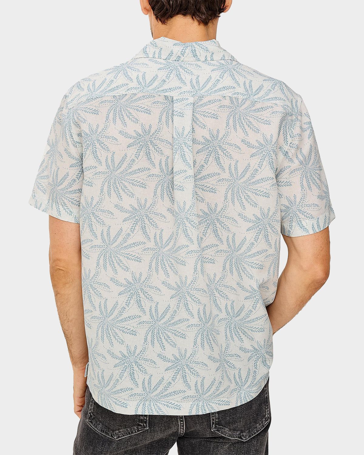 Rails Men 's Rhodes Palms Short-Sleeve Camp Shirt | Thumbnail 3 Rails Men 's Rhodes Palms Short-Sleeve Camp Shirt | Thumbnail 3