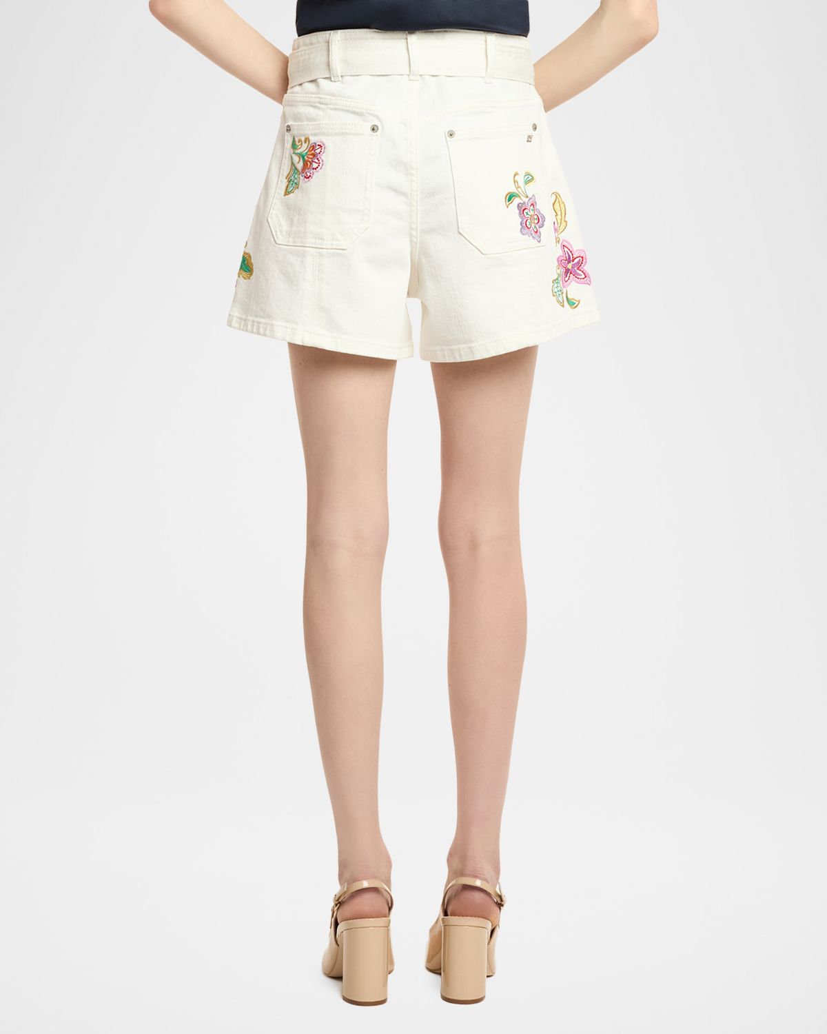 Cinq a Sept Beth Embroidered Jardin Boheme Denim Shorts | Thumbnail 4