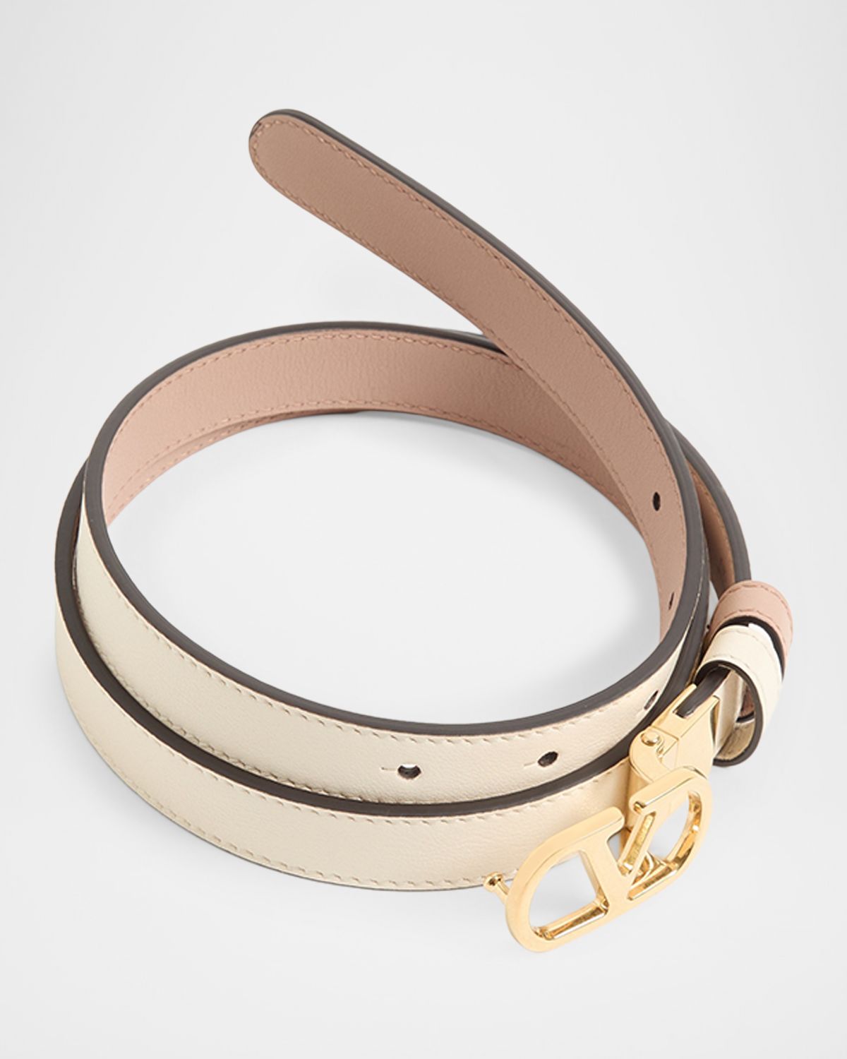 Valentino Garavani VLogo Signature Reversible Shiny Calfskin Belt 20MM | Thumbnail 4 Valentino Garavani VLogo Signature Reversible Shiny Calfskin Belt 20MM | Thumbnail 4