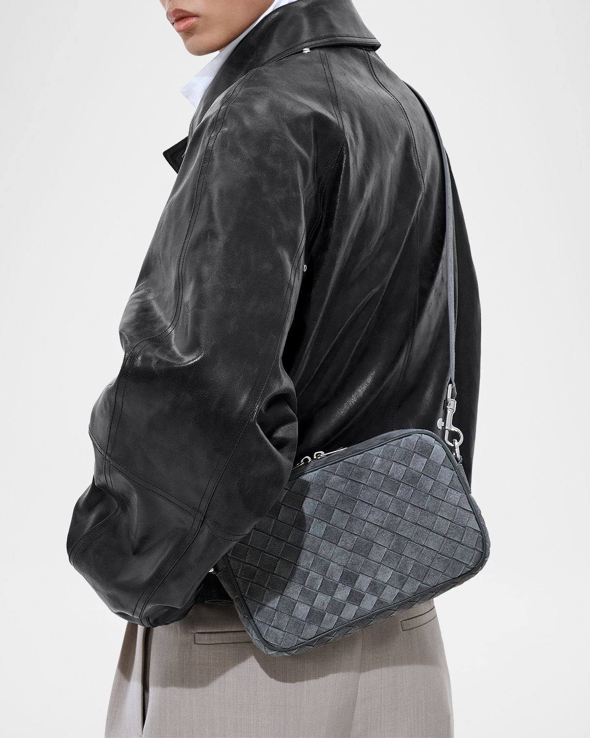 Bottega Veneta Men 's Small Intrecciato Suede Camera Bag