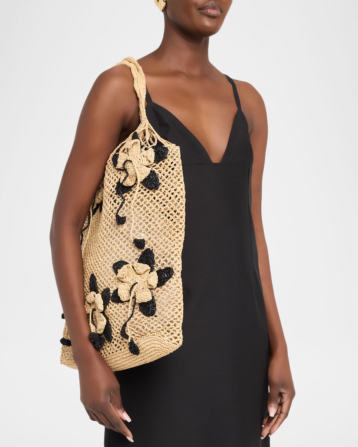 BTB Los Angeles Blaine Raffia Floral Appliqué Tote Bag