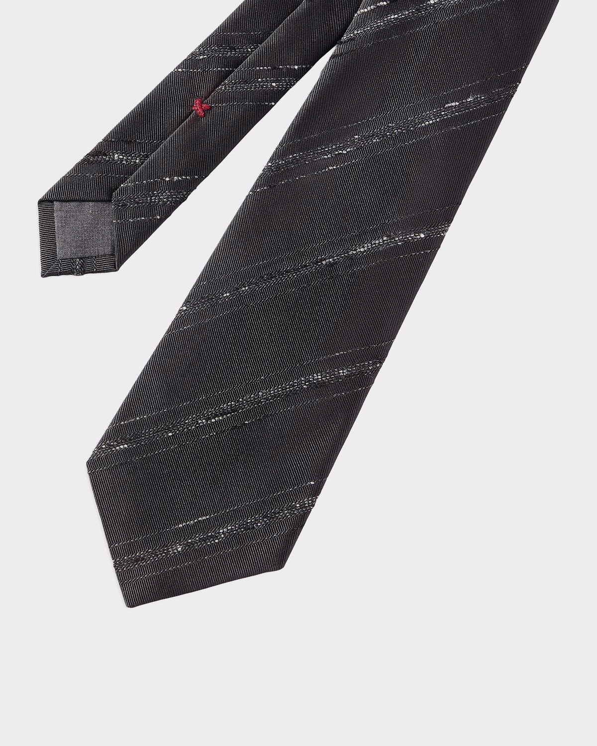 Brunello Cucinelli Men 's Slubbed Stripe Silk and Cotton Tie | Thumbnail 3 Brunello Cucinelli Men 's Slubbed Stripe Silk and Cotton Tie | Thumbnail 3
