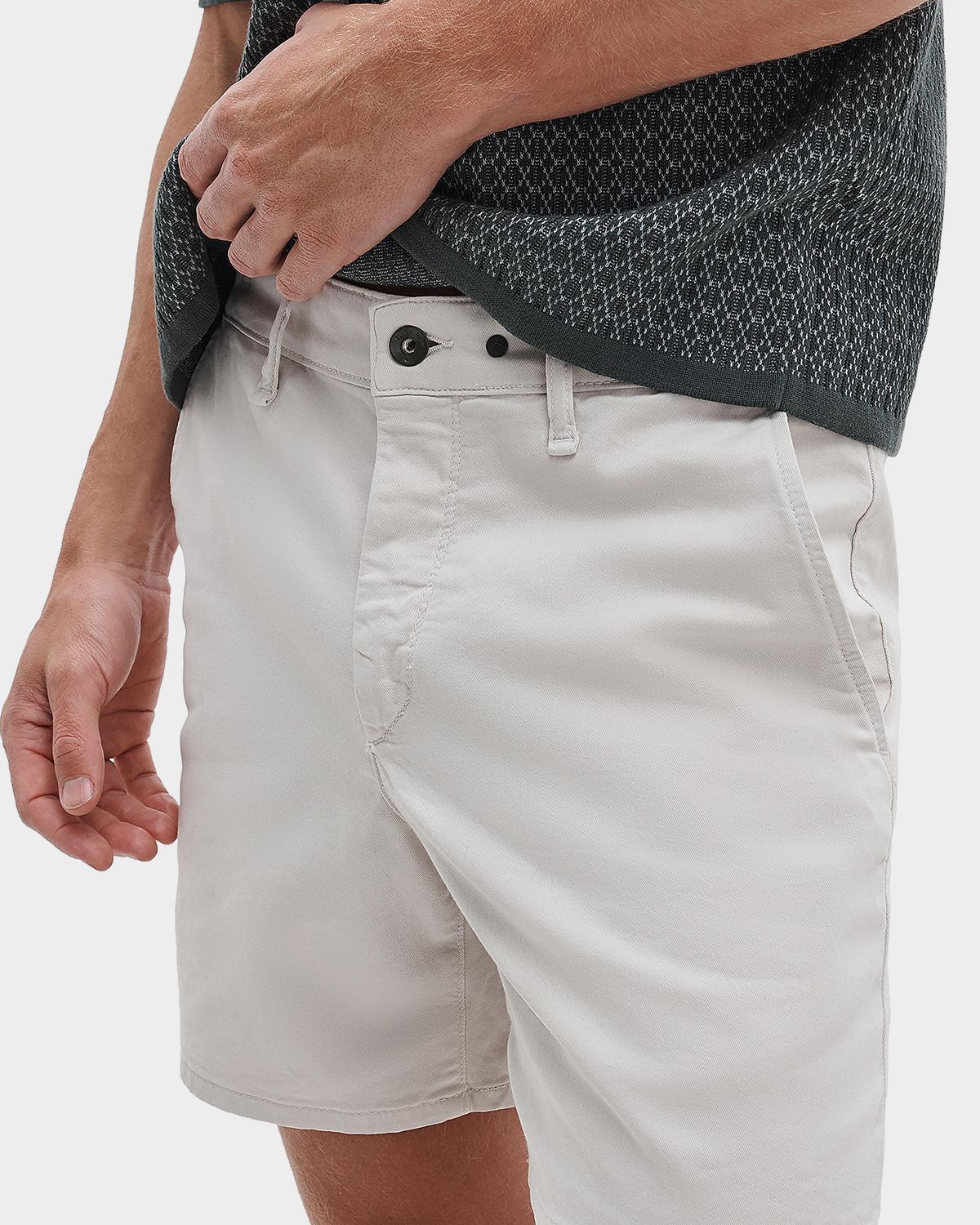 Rag & Bone Men 's Parent Stretch-Cotton Chino Shorts | Thumbnail 4