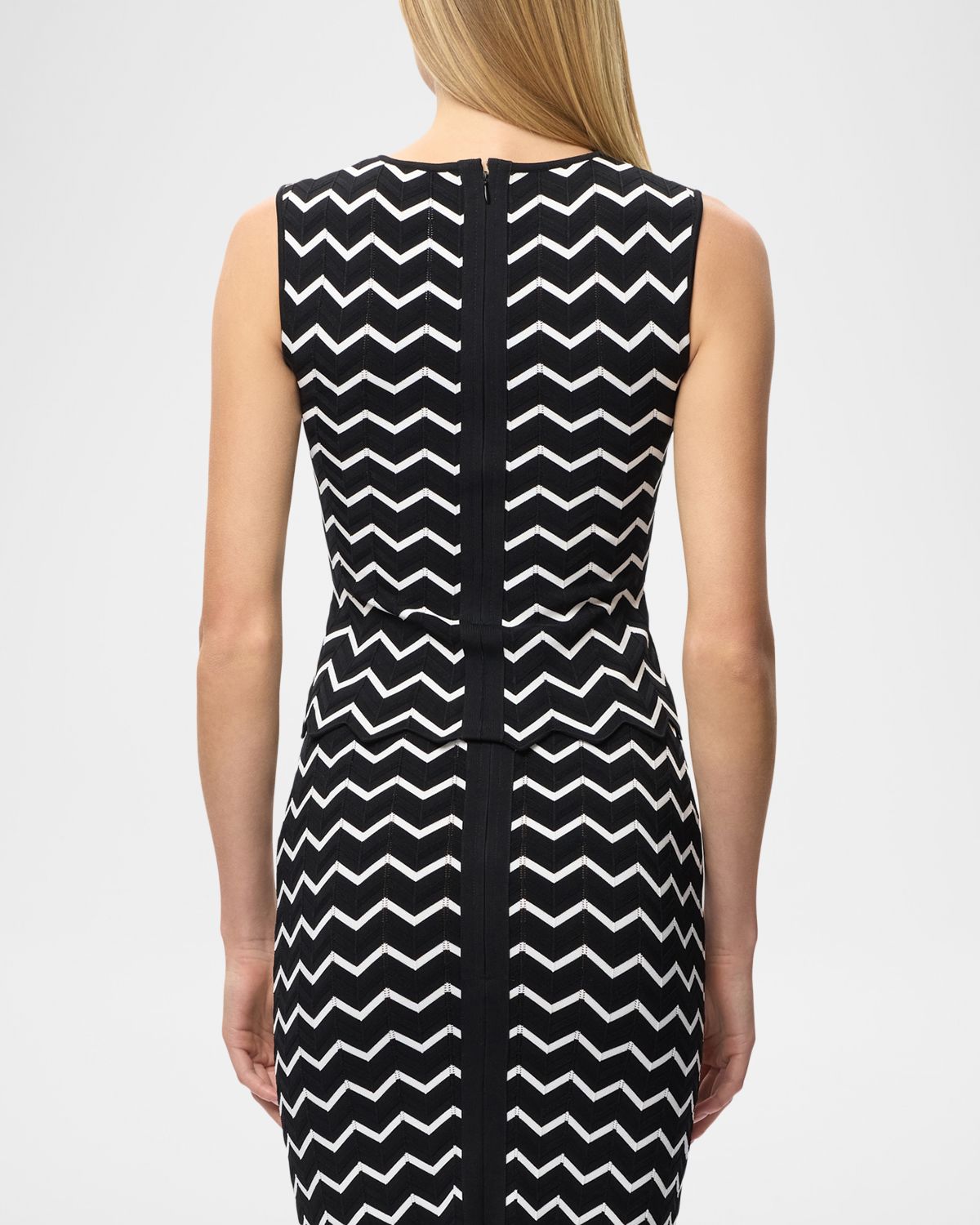 Herve Leger The Giana Chevron Knit Top | Thumbnail 2