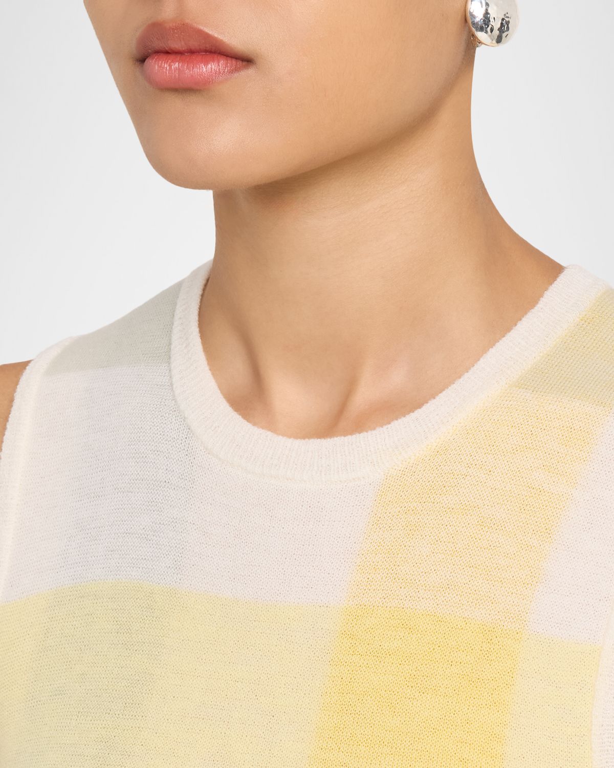 Vince Plaid Crewneck Sleeveless Top | Thumbnail 5