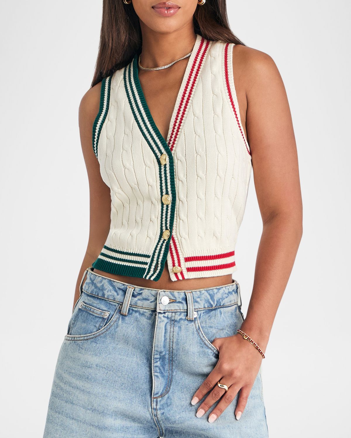 SEROYA Pearson Cable-Knit Vest | Thumbnail 4