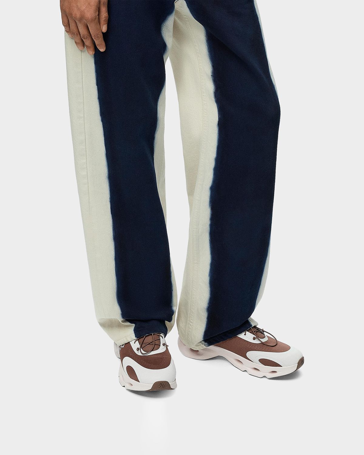 Loewe x On Men 's Cloudsolo Mesh Runner Sneakers | Thumbnail 5 Loewe x On Men 's Cloudsolo Mesh Runner Sneakers | Thumbnail 5