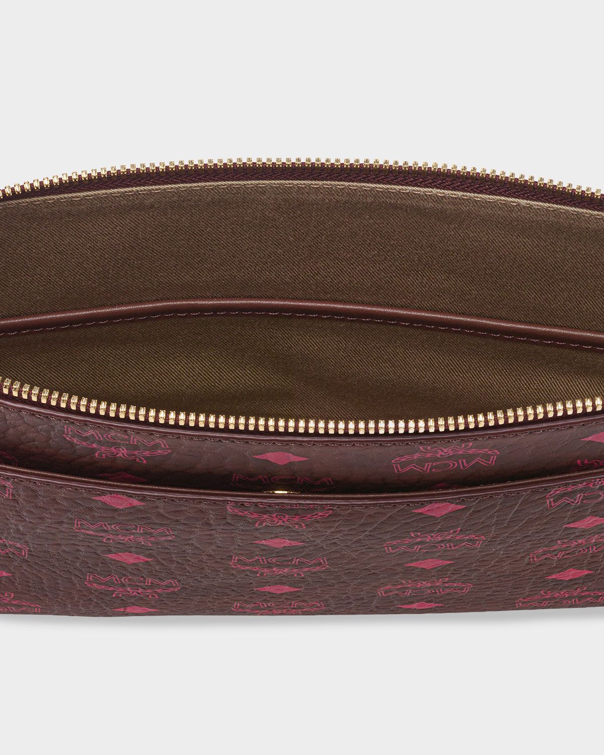 MCM Medium Aren Visetos Flat Crossbody Pouch Bag | Thumbnail 6 MCM Medium Aren Visetos Flat Crossbody Pouch Bag | Thumbnail 6