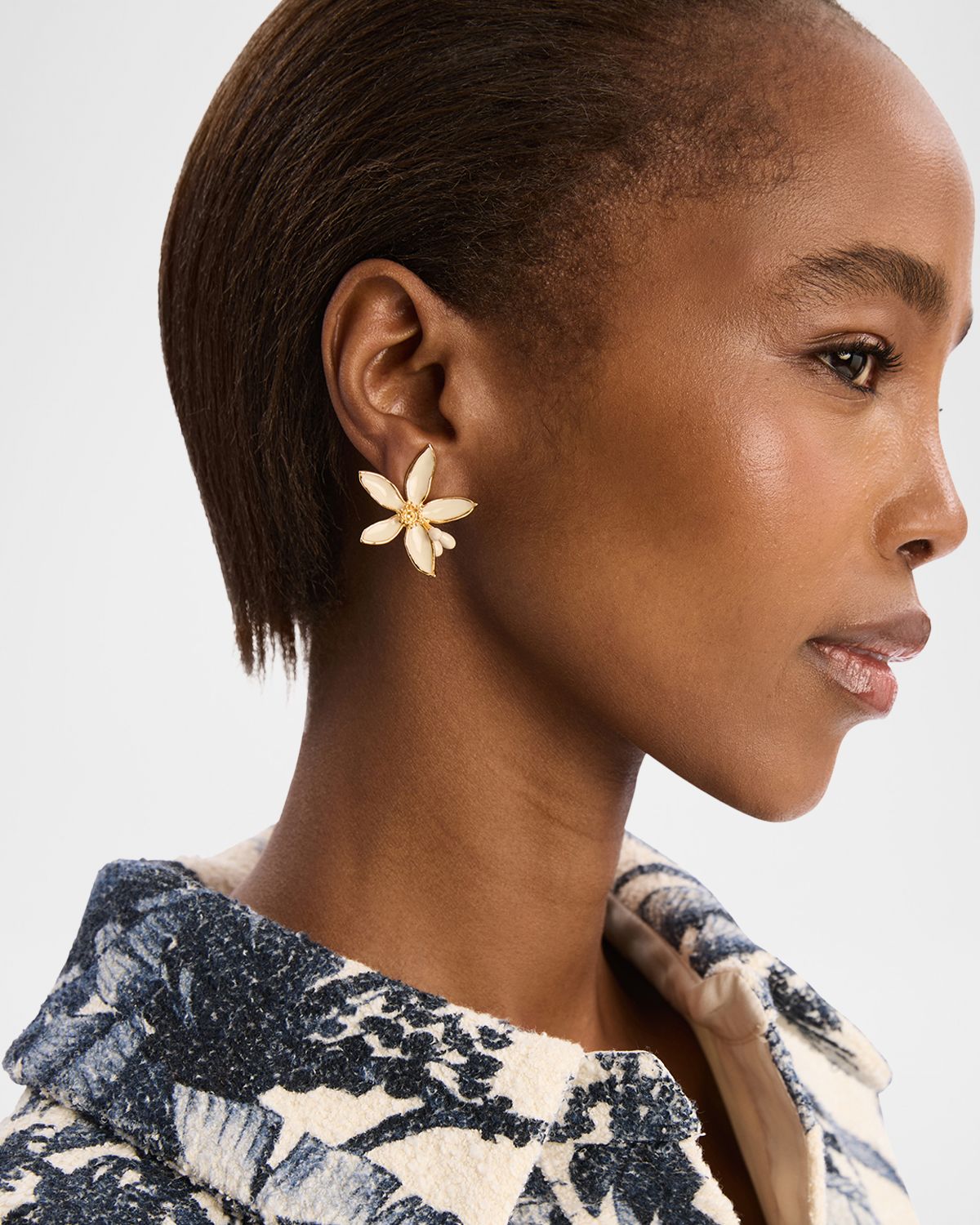 Oscar de la Renta Small Orange Blossom Earrings