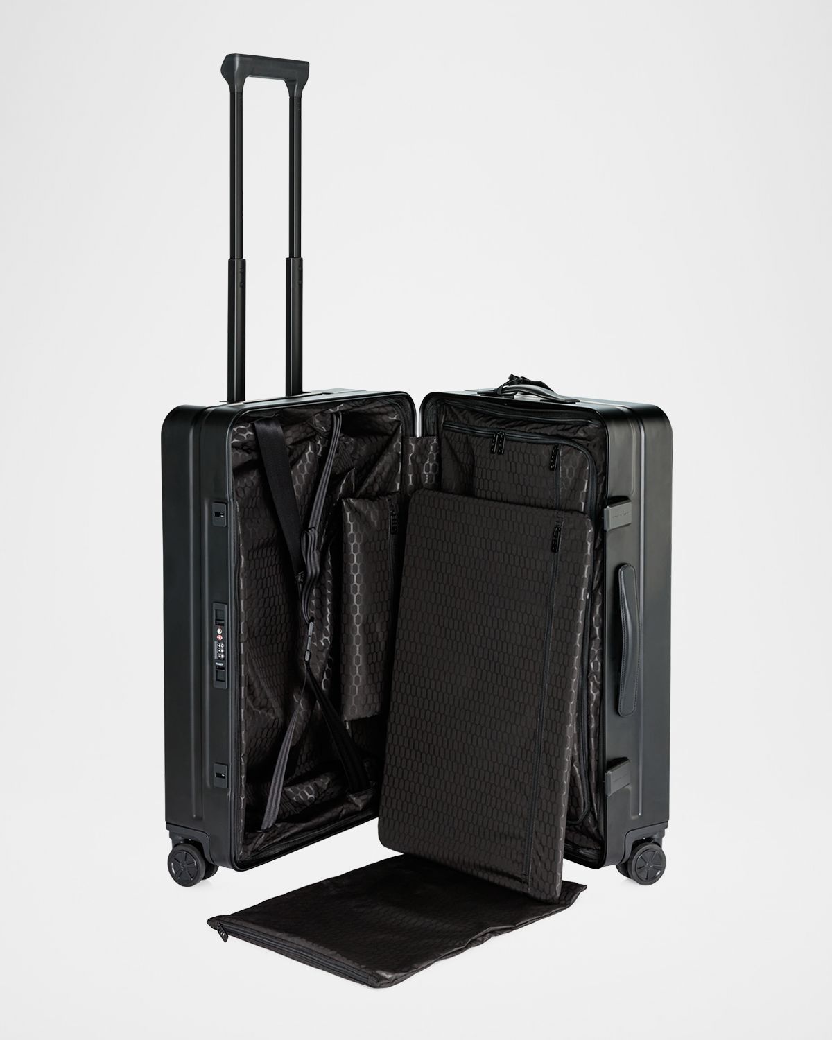 Porsche Design Roadster 26" Aluminum Spinner | Thumbnail 4 Porsche Design Roadster 26" Aluminum Spinner | Thumbnail 4