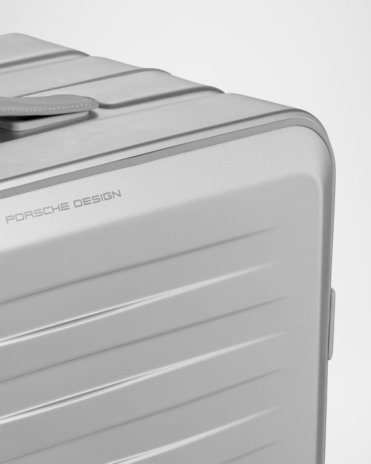 Porsche Design Roadster 26" Aluminum Spinner | Thumbnail 14 Porsche Design Roadster 26" Aluminum Spinner | Thumbnail 14