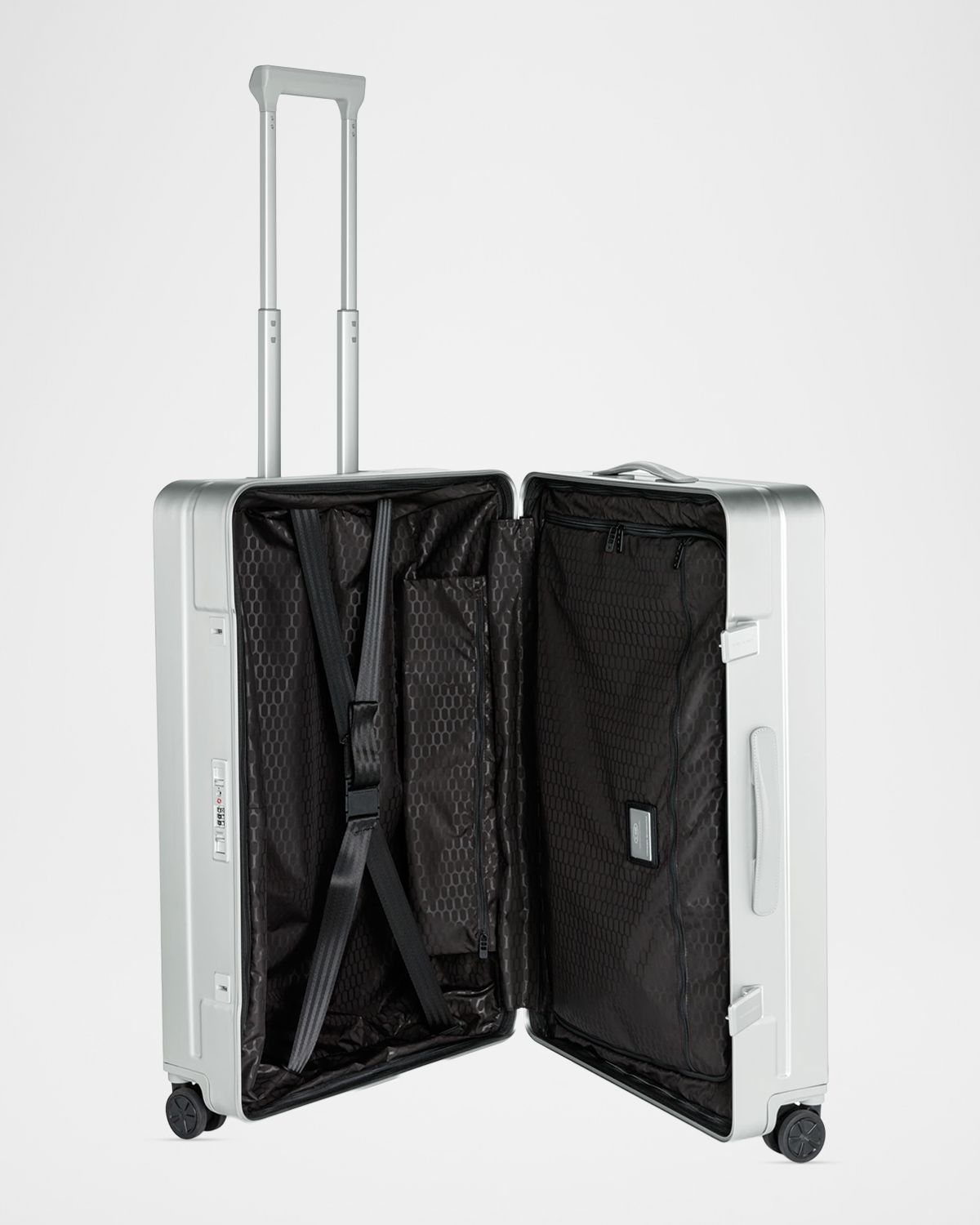 Porsche Design Roadster 31" Aluminum Check-In Spinner Suitcase | Thumbnail 12 Porsche Design Roadster 31" Aluminum Check-In Spinner Suitcase | Thumbnail 12
