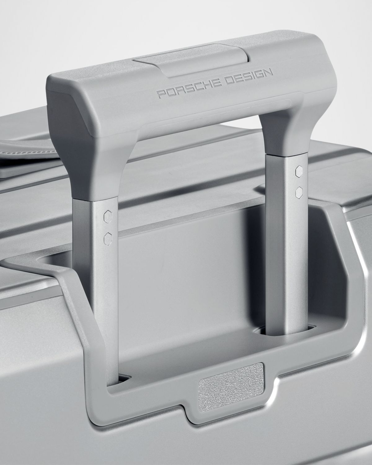 Porsche Design Roadster 31" Aluminum Check-In Spinner Suitcase | Thumbnail 19 Porsche Design Roadster 31" Aluminum Check-In Spinner Suitcase | Thumbnail 19