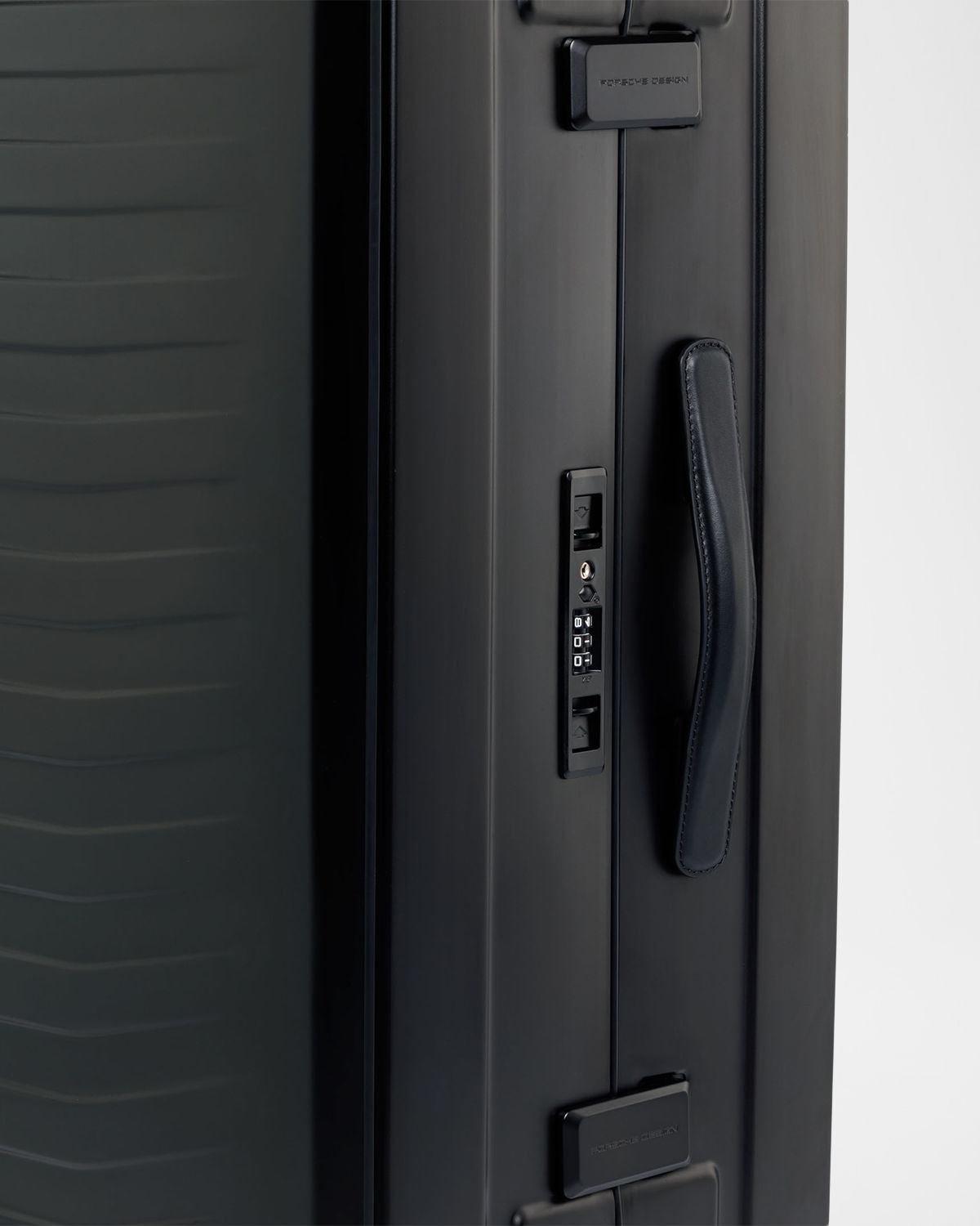 Porsche Design Roadster 31" Aluminum Check-In Spinner Suitcase | Thumbnail 8 Porsche Design Roadster 31" Aluminum Check-In Spinner Suitcase | Thumbnail 8