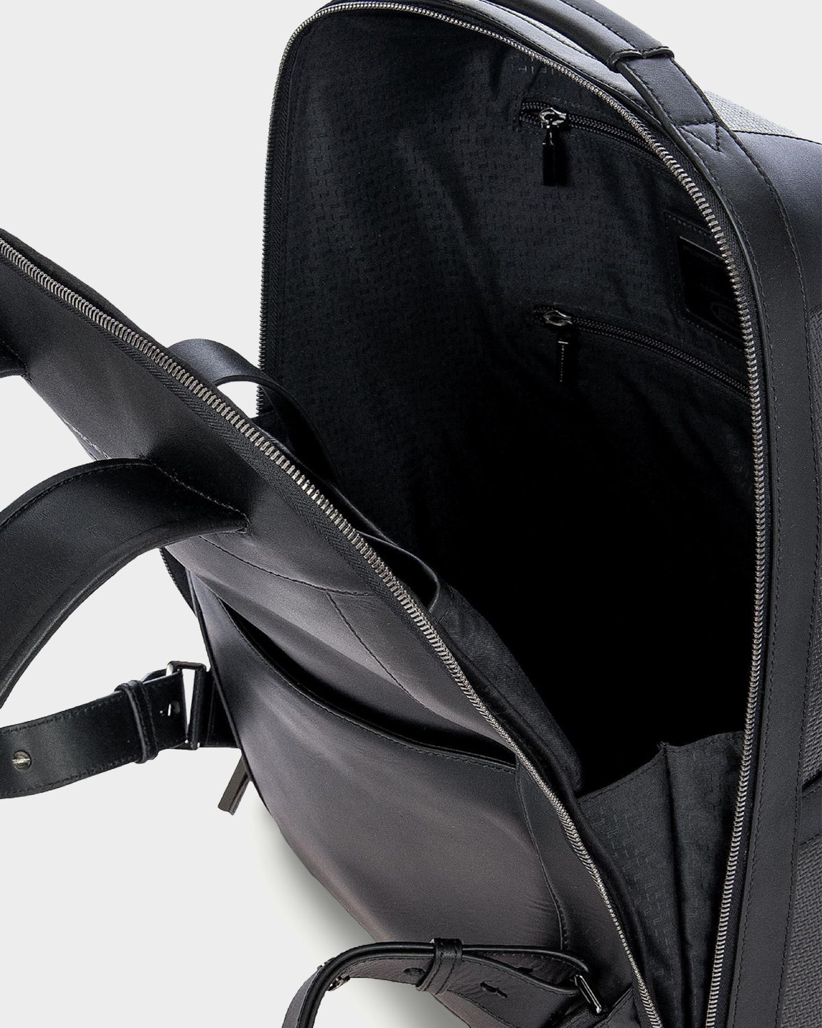 Porsche Design Men 's Carbon Fiber Backpack | Thumbnail 3 Porsche Design Men 's Carbon Fiber Backpack | Thumbnail 3