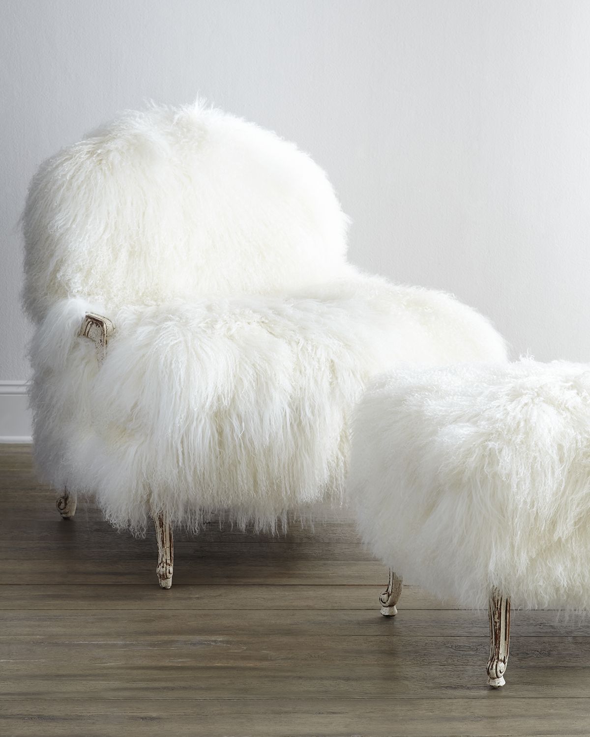 Old Hickory Tannery Worthen Sheepskin Bergere Chair | Thumbnail 6